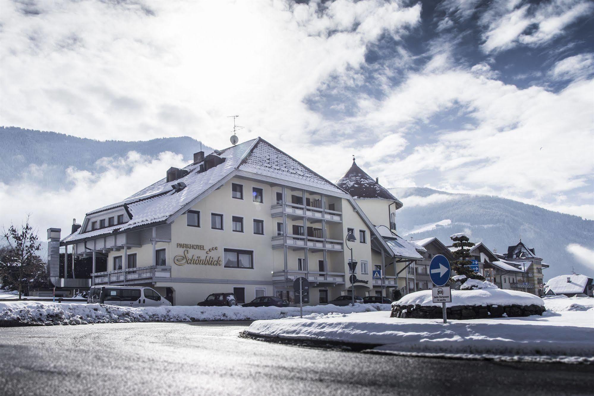 Schoenblick - Sport & Active Hotel Brunico Luaran gambar